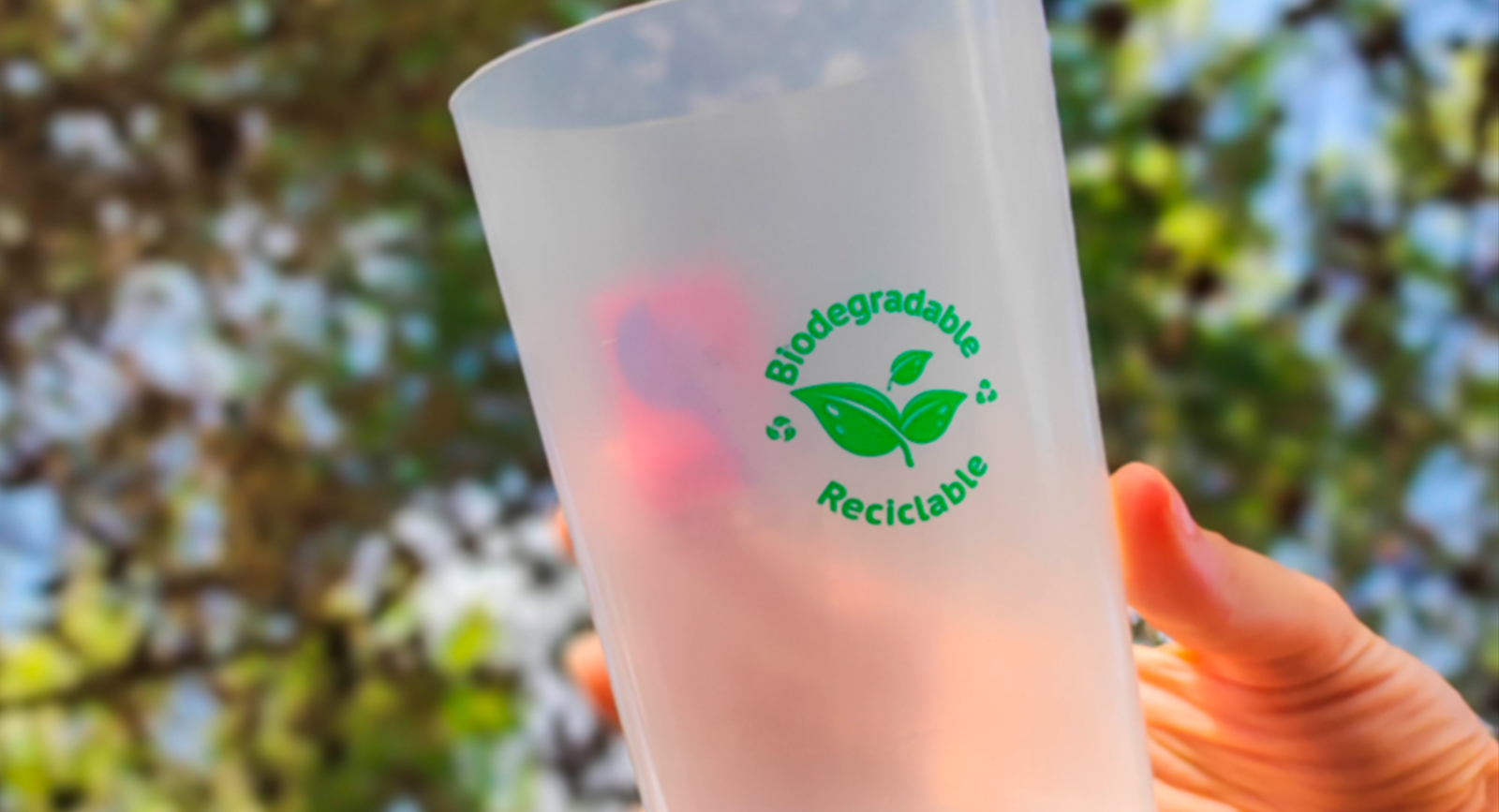 Vasos-reutilizables-y-personalizables:-sostenibilidad-que-se-adapta-a-tu-marca